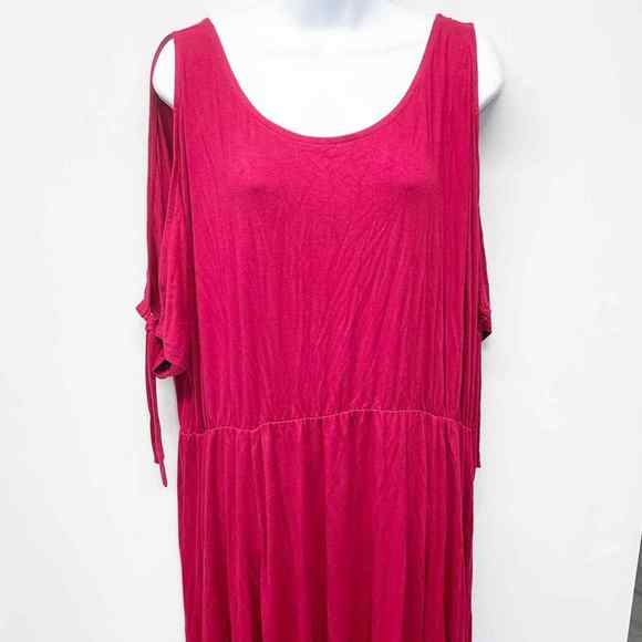Torrid Cold Shoulder Jersey Skate Dress Style Number 11164724 Size 2 - Picture 3 of 12